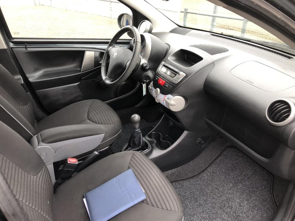 Peugeot 107 1.0 active
