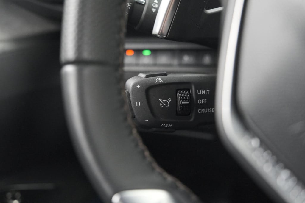 Peugeot 3008 hybrid4 300 gt | elektrisch panoramadak | dodehoekdetectie | c