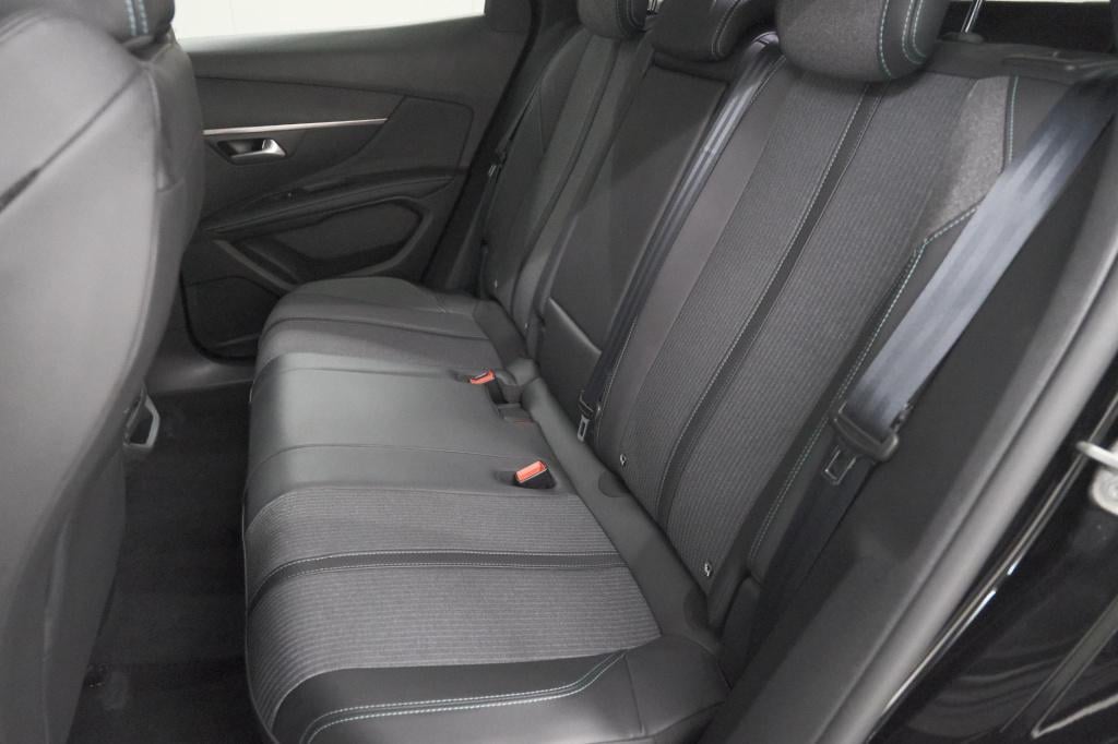 Peugeot 3008 puretech 130 eat8 allure | camera | stoelverwarming | apple ca