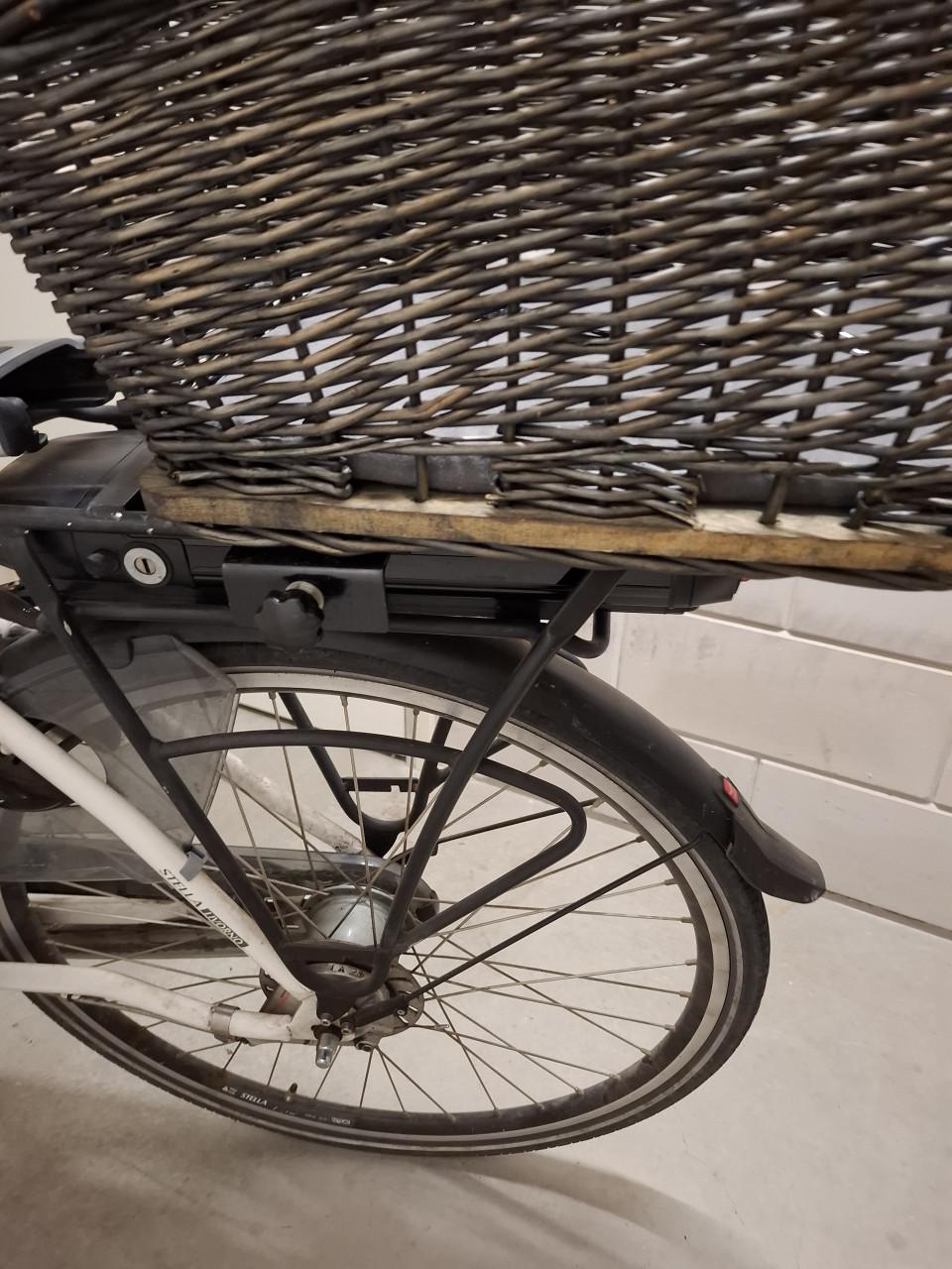 Te koop fietsmand trixie