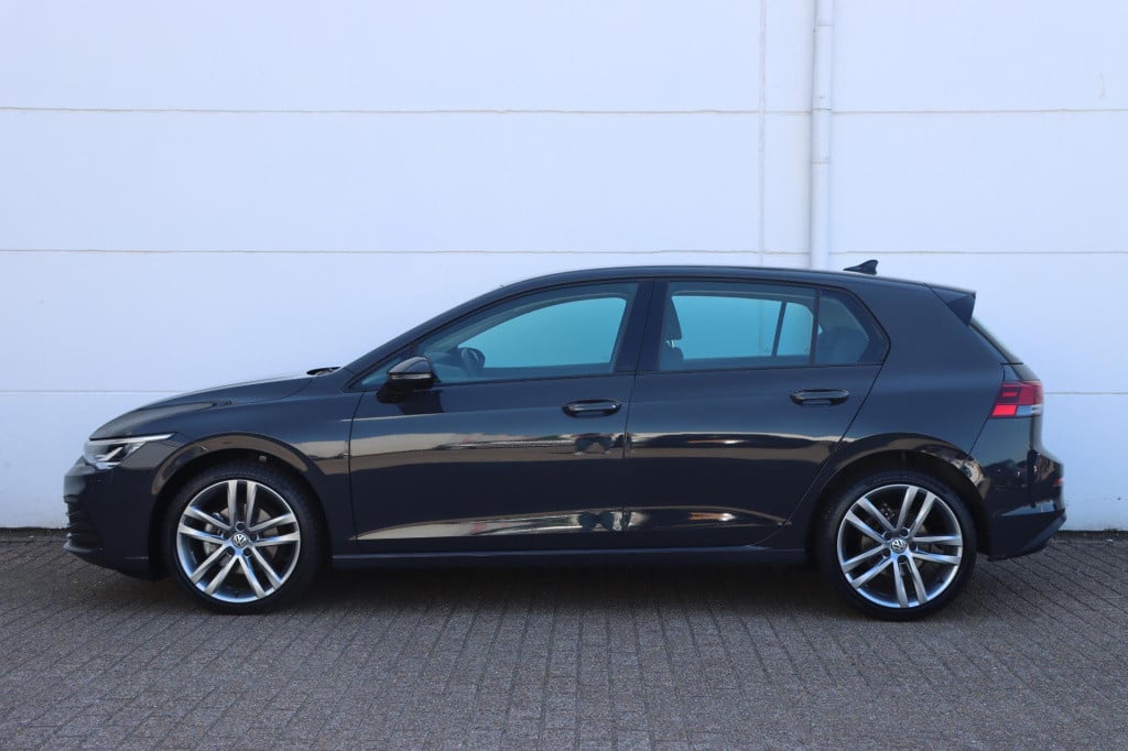 Volkswagen Golf 1.0 etsi life 110pk dsg7