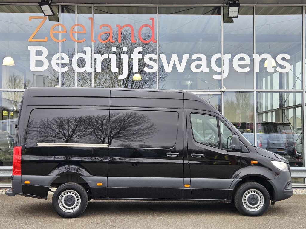 Mercedes-Benz Sprinter 317 1.9 cdi l2h2 170pk | camera | cruisec. | carplay