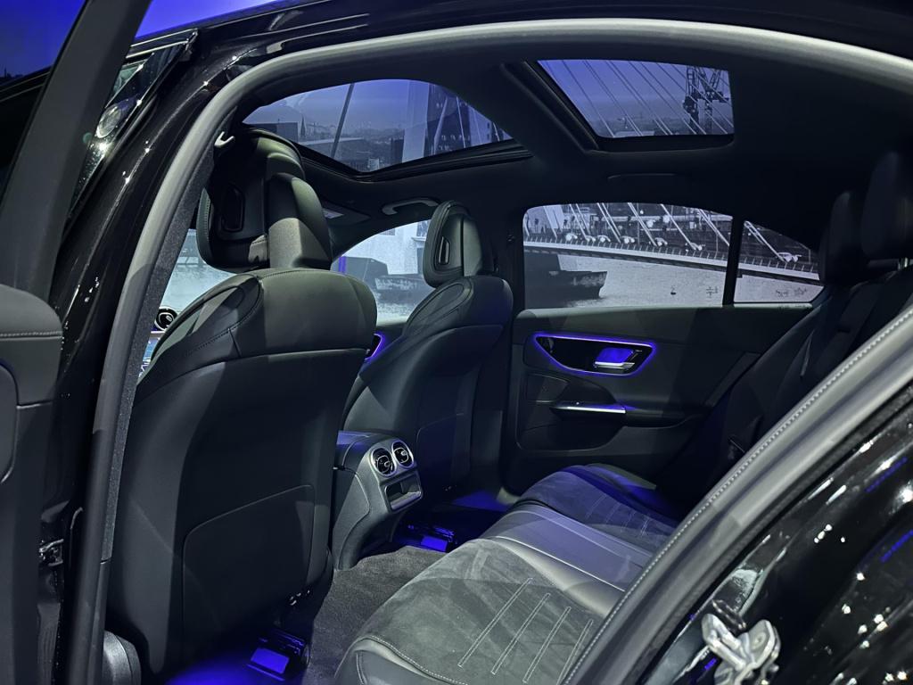 Mercedes-Benz C-Klasse 300 e amg line *pano*sfeer*360camera*nightpakket*