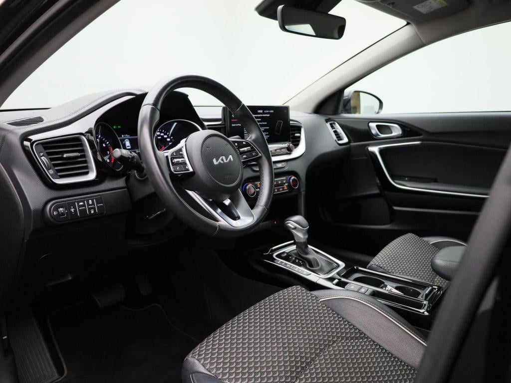 Kia Ceed Sportswagon 1.5 t-gdi mhev dynamicline | automaat | lmv | parkeer 