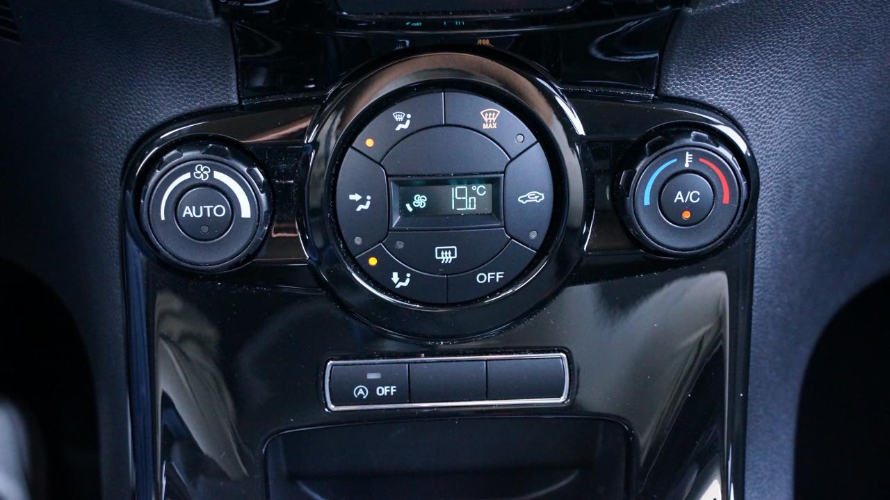 Ford Fiesta 1.0 EcoBoost Titanium rijklaar incl garantie