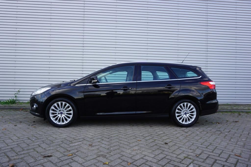 Ford Focus wagon 1.6 ecoboost lease titanium airco / navi / cruise / elektr