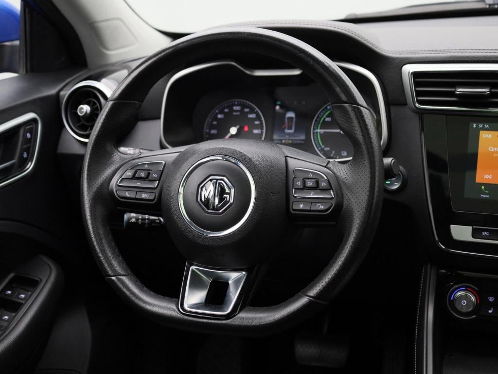 MG Zs Ev mg luxury 45 kwh | panoramadak | leder | camera | carplay / androi