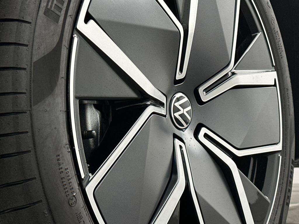 Volkswagen Tiguan r-line-edition 204 pk plug in hybride