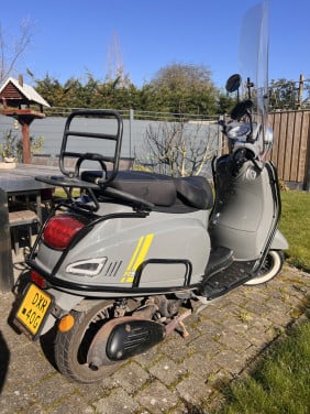 BTC Riva Luxury Scooter – Nardo Grey