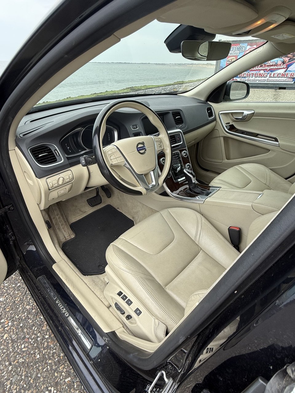 Volvo v60 T5 245pk start/stop geartronic 2015