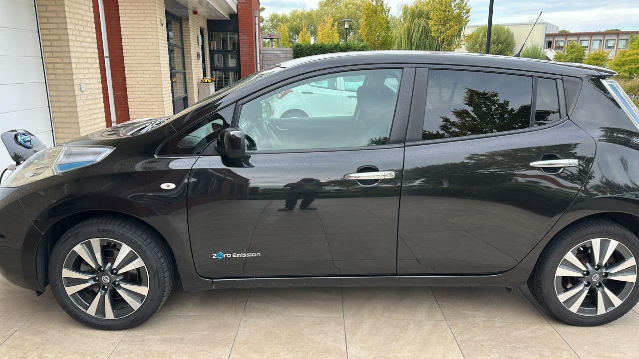 Nissan Leaf Tekna 30 kWh 2016 Elektrisch