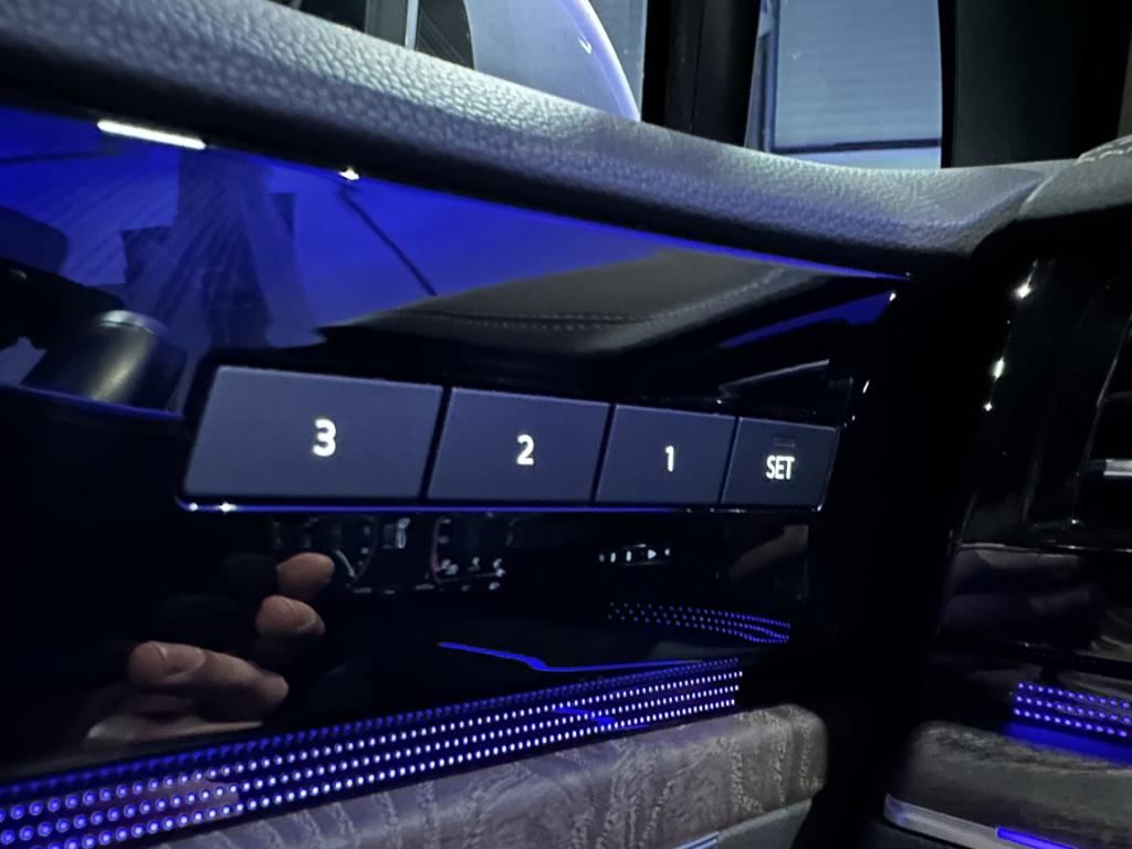 Volkswagen Touareg 3.0 tsi ehybrid 4motion atmosphere *luchtvering*trekhaak