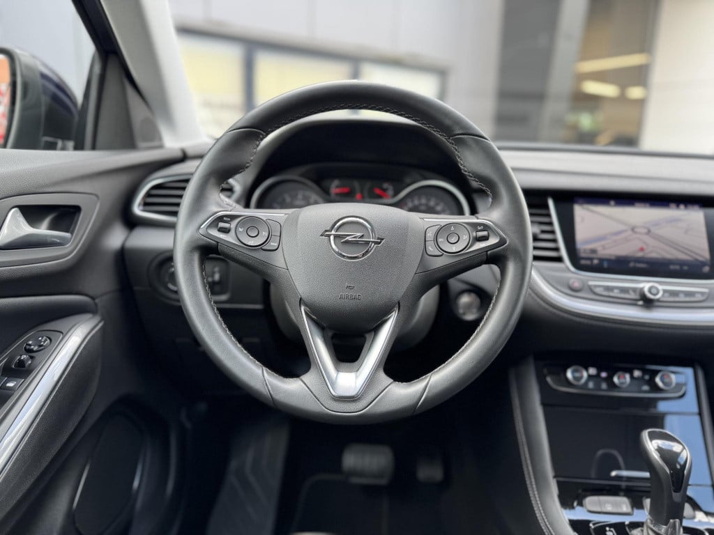 Opel Grandland X 1.2 turbo ultimate automaat | comfortstoelen | navigatie f
