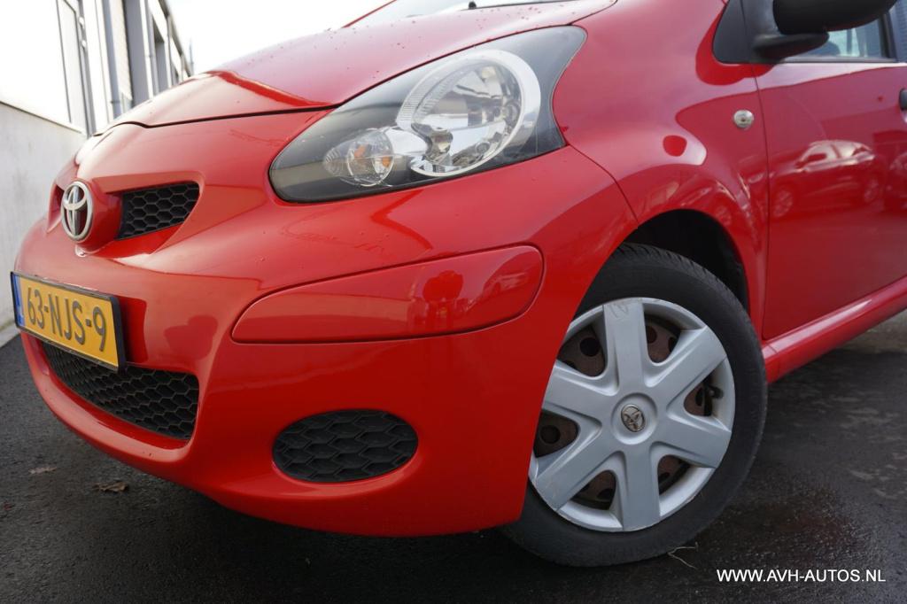 Toyota Aygo 1.0-12v access