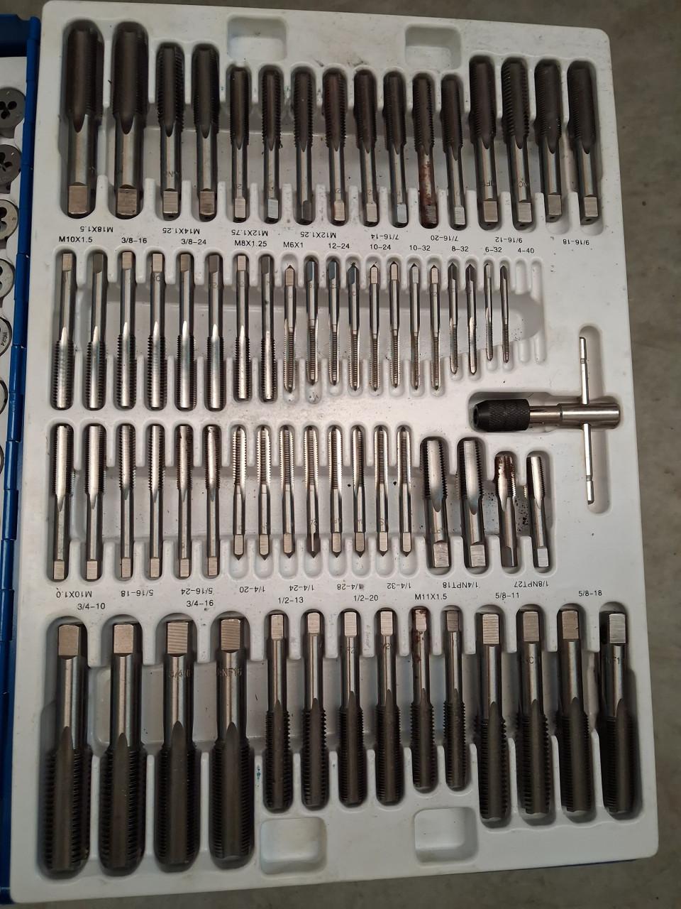 Doos tap en snijset.