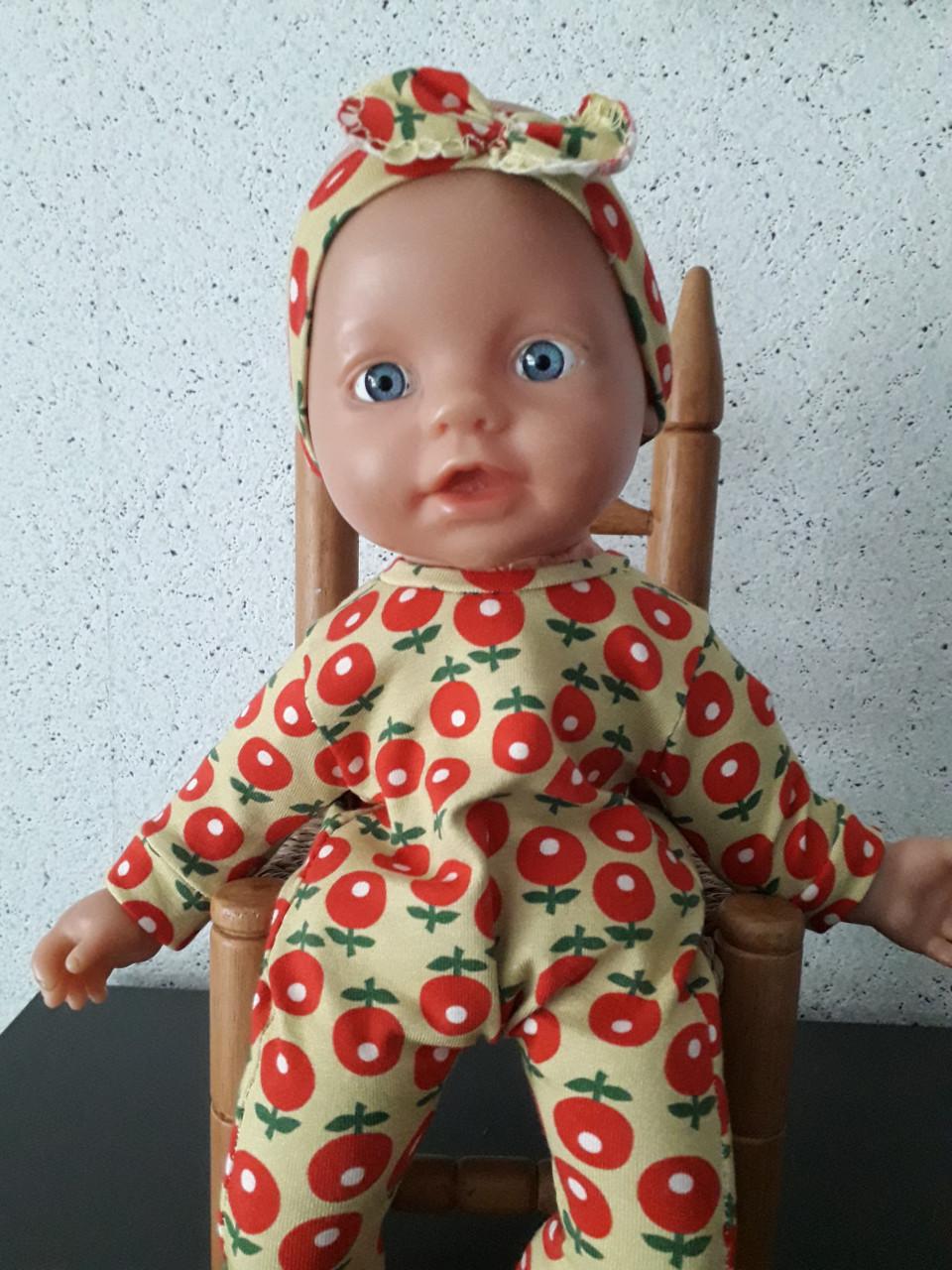 Poppenkleertjes babypop 30/32 cm