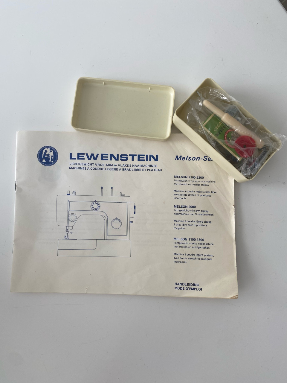 Lewenstein naaimachine