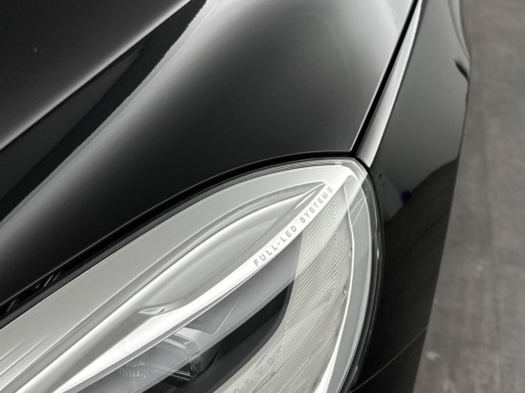 Volvo V40 t3 153pk nordic+ standkachel| navi| cruise| climate| oncall| 17''