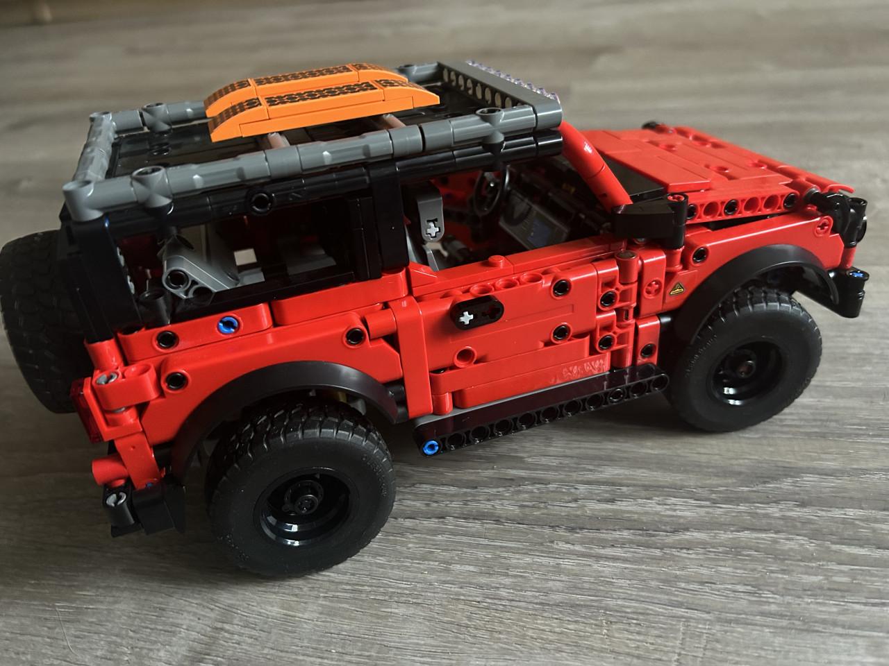 Lego Technic 42213 – Ford Bronco SUV