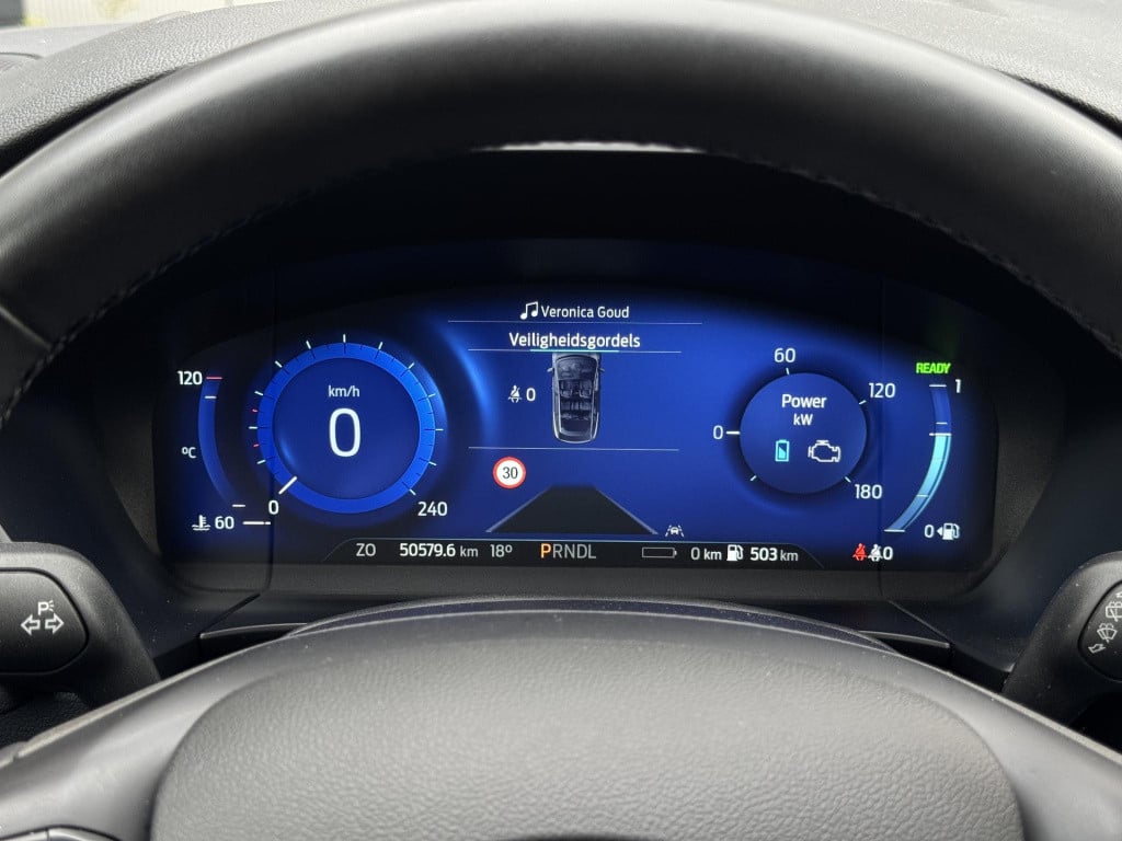 Ford Kuga 2.5 phev titanium trekhaak, nl-auto winter pack