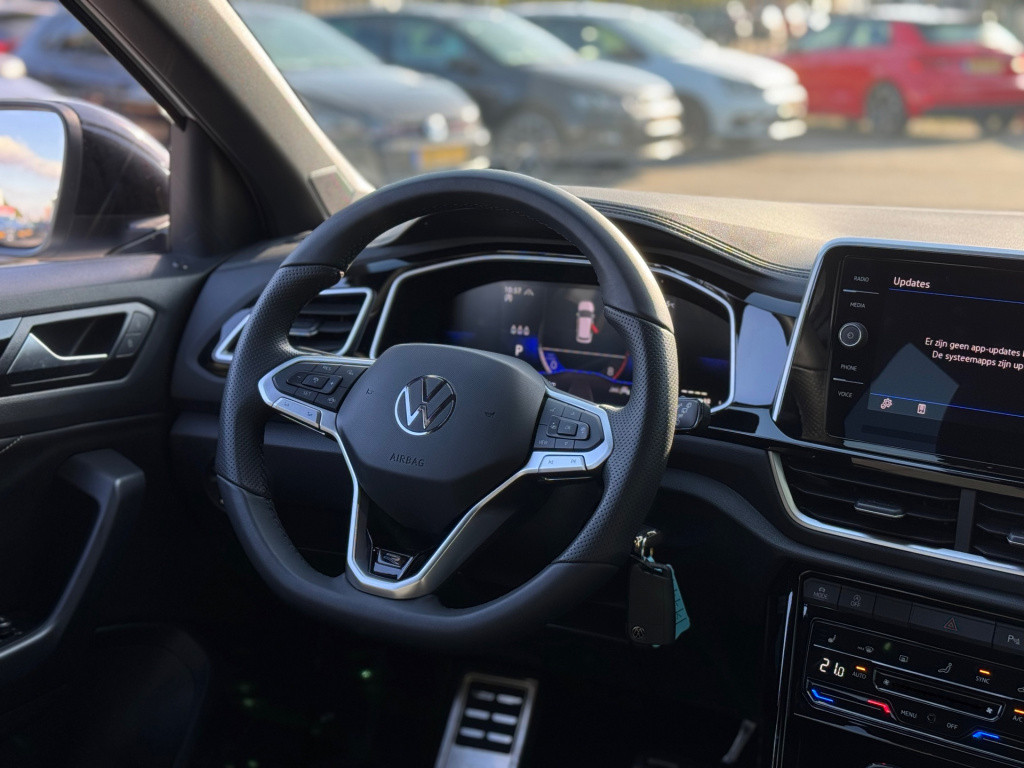 Volkswagen T-roc 1.5 tsi r-line edition * camera * massage * parkeerhulp