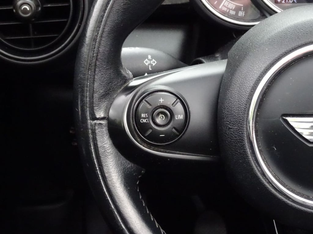 Mini Cooper Cabrio mini 1.5 chili serious business | cabriolet | led | lede