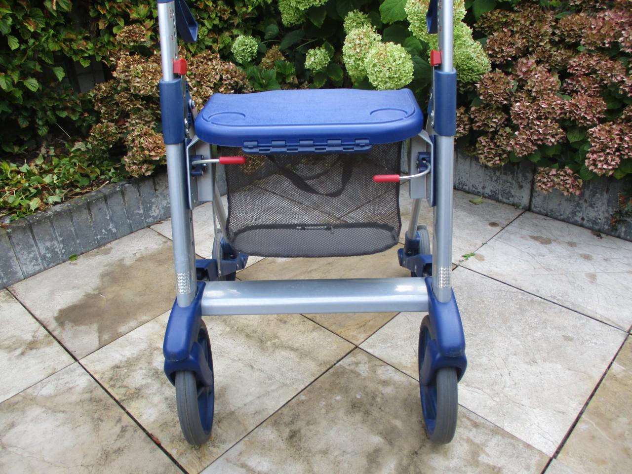 Zgan Active Access opvouwbare rollator van de ANWB