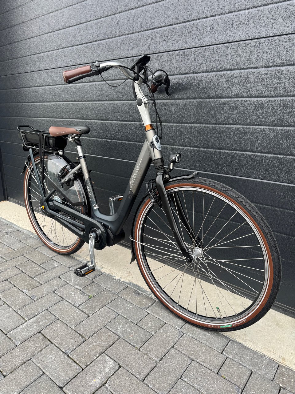 Prachtige Gazelle Orange C8 | Shimano Middenmotor | 4600KM | 400WH