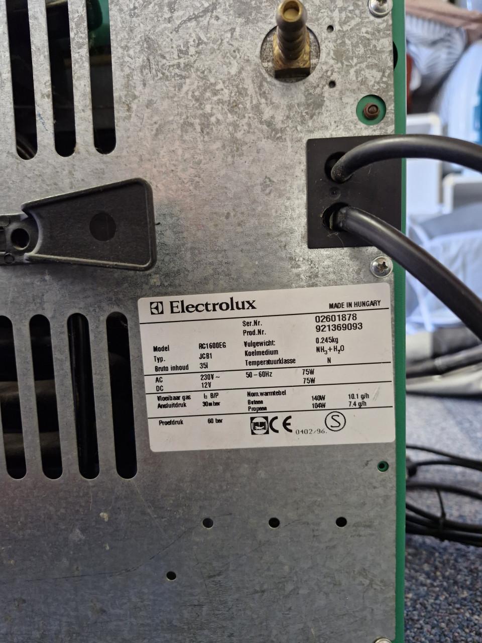 Te koop Electroluxe camping koelbox