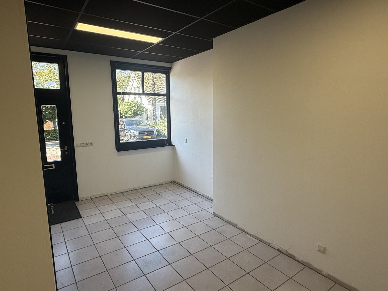 Kantoor-/praktijk-/winkelruimte te huur – 85m² Heinkenszand