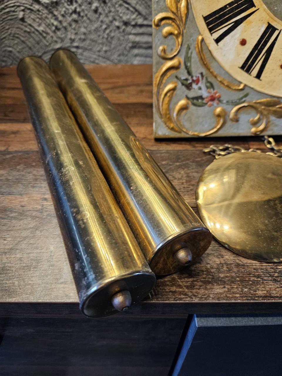 Antieke Junghans wandklok met handgeschilderde details