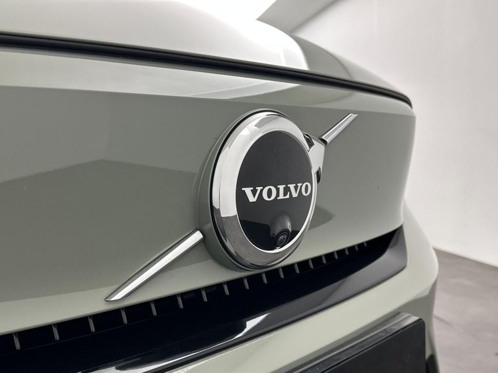 Volvo XC40 single motor ultimate 70kwh| pano| 360camera| adap.cruise|