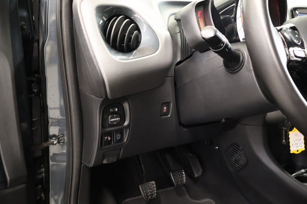 Toyota Aygo 1.0 vvt-i x-cite