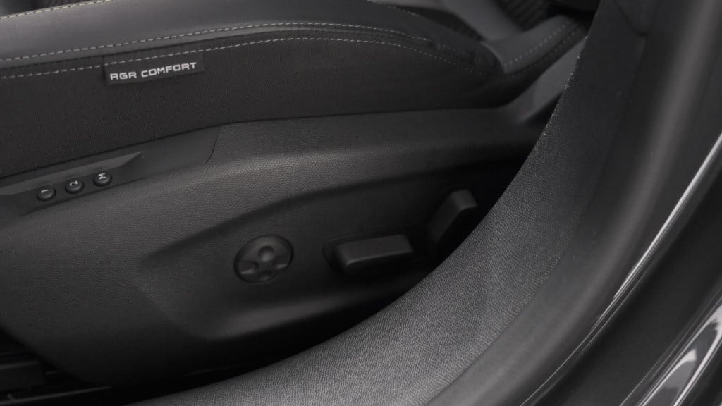 Peugeot 408 puretech gt 130 eat8 | camera | elektrisch bedienbare achterkle