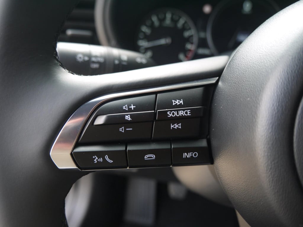 Mazda 3 2.0 e-skyactiv-g m hybrid 122 prime-line|rijklaar