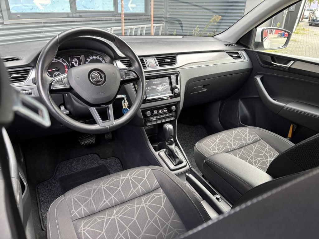 Skoda Rapid spaceback 1.0 tsi greentech clever | trekhaak | navigatie | sto