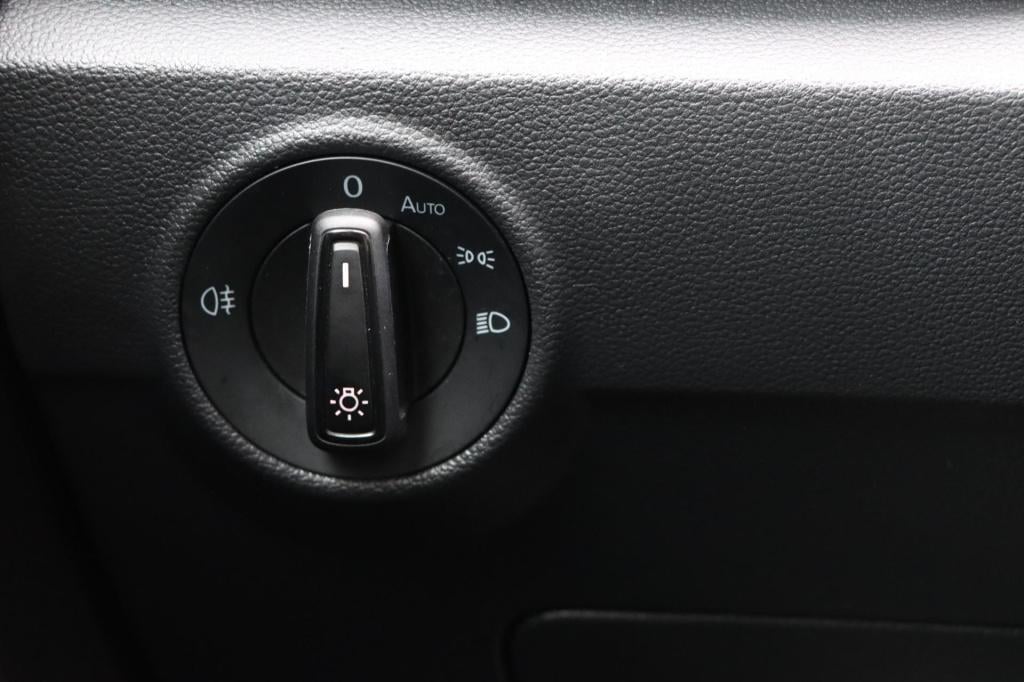 Volkswagen T-roc 1.5 tsi life edition 150pk dsg7