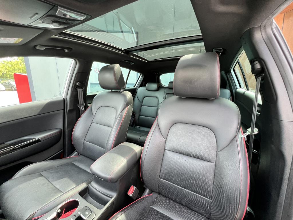 Kia Sportage 1.6 t-gdi gt-line | panoramadak | trekhaak | carplay | dab | c
