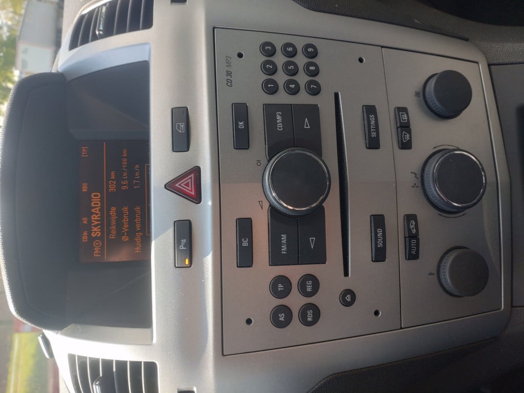 Opel Zafira 1.8i cosmo | 7-persoons