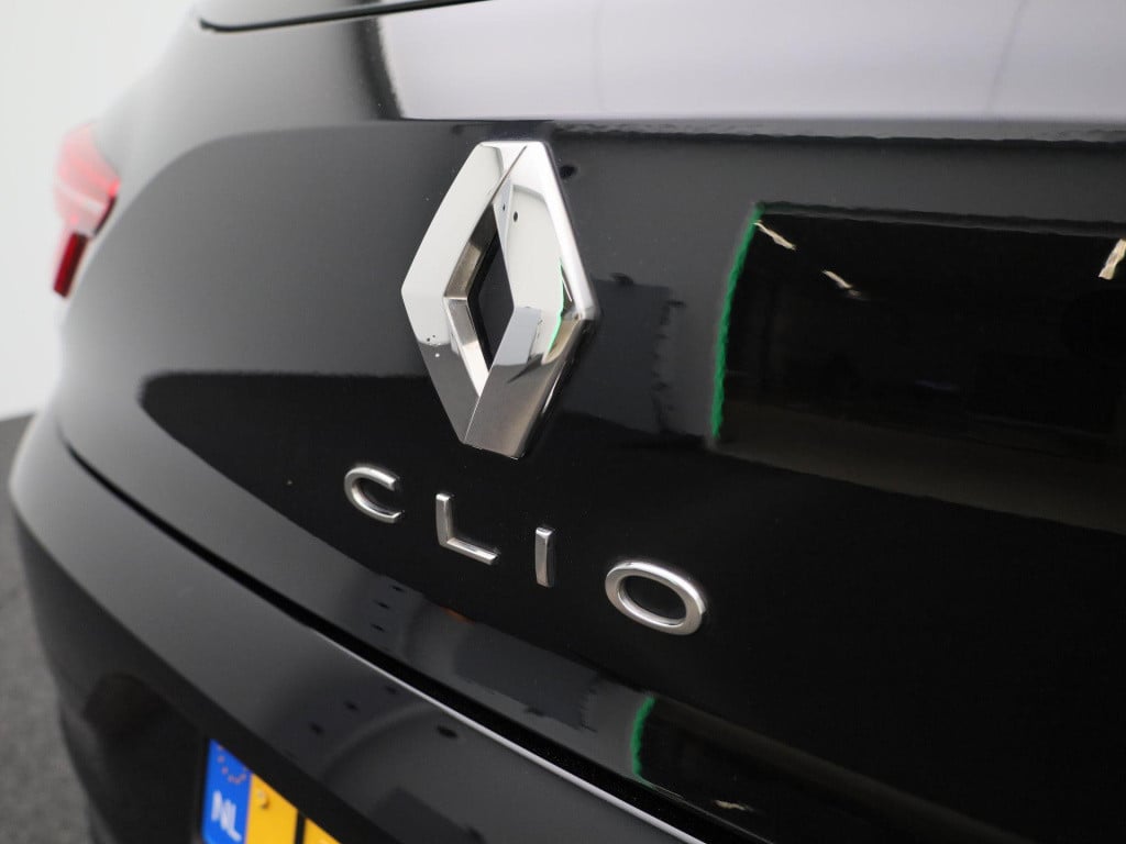 Renault Clio 1.0 tce zen | lage km stand! | navigatie | apple carplay / and