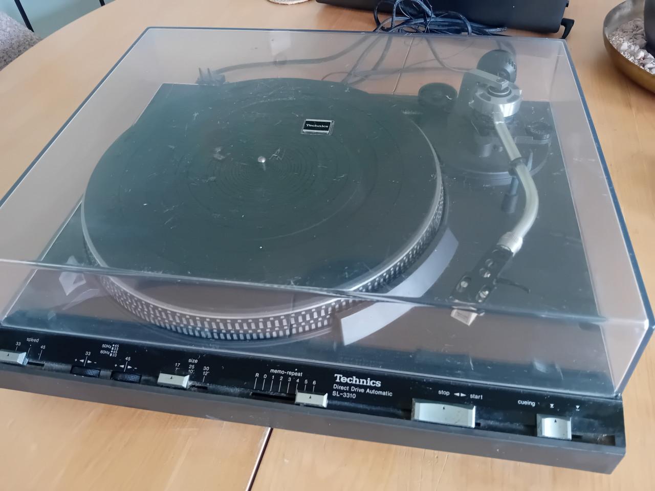 Gratis op te halen: een Technics platenspeler
