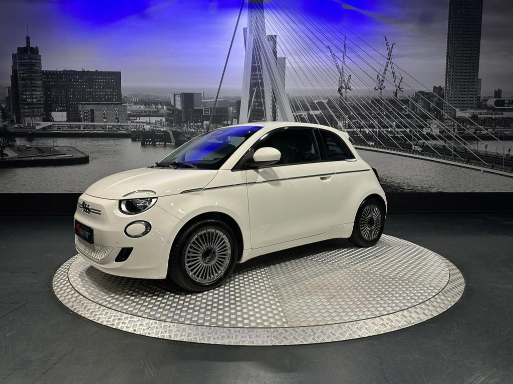 Fiat 500 icon 42 kwh *carplay*camera*