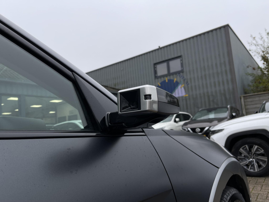 Hyundai Ioniq 5 lounge awd 77.4 kwh hyundai ioniq 5 lounge awd 77 kwh panor