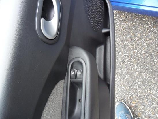 Renault Twingo 1.2-16V Authentiq/AIRCO/Elek.pakket/BJ 2010/KMST 126.183+NAP