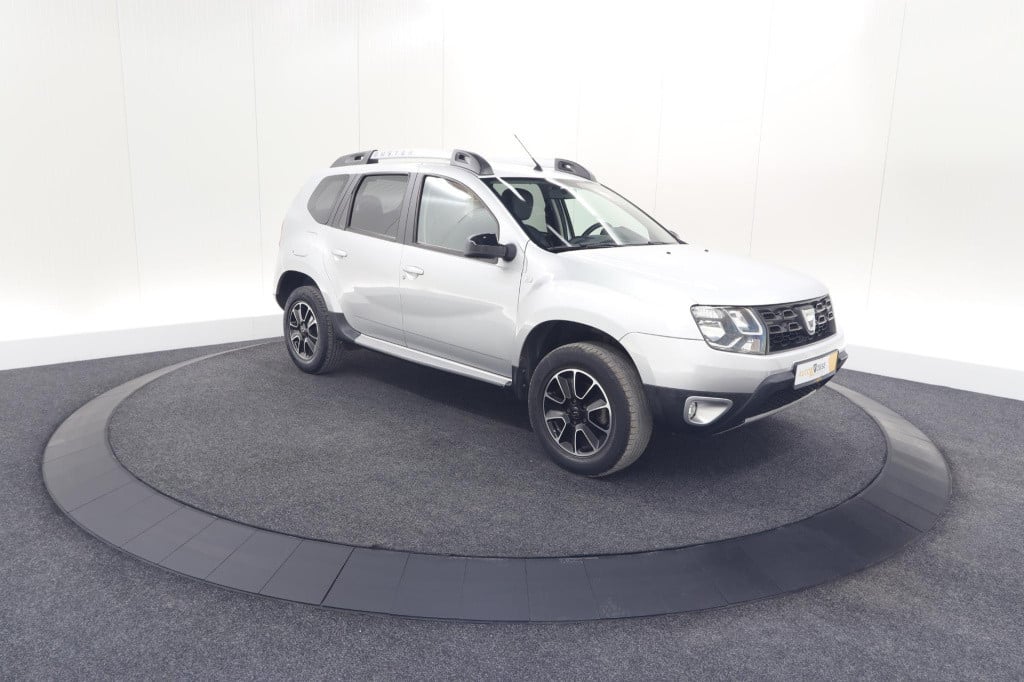 Dacia Duster tce 120 4x2 blackshadow | trekhaak | camera | navigatie | park