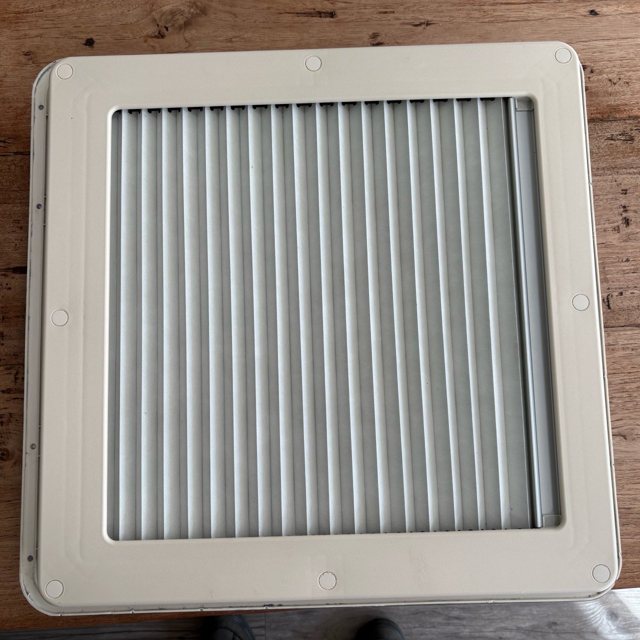 Dakvenster voor caravan of camper 40x40