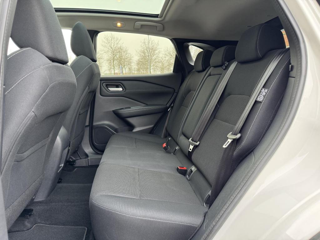 Nissan Qashqai 1.3 mhev acenta design pack