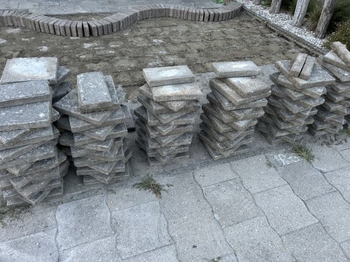 Gratis tegels (+- 20m2)