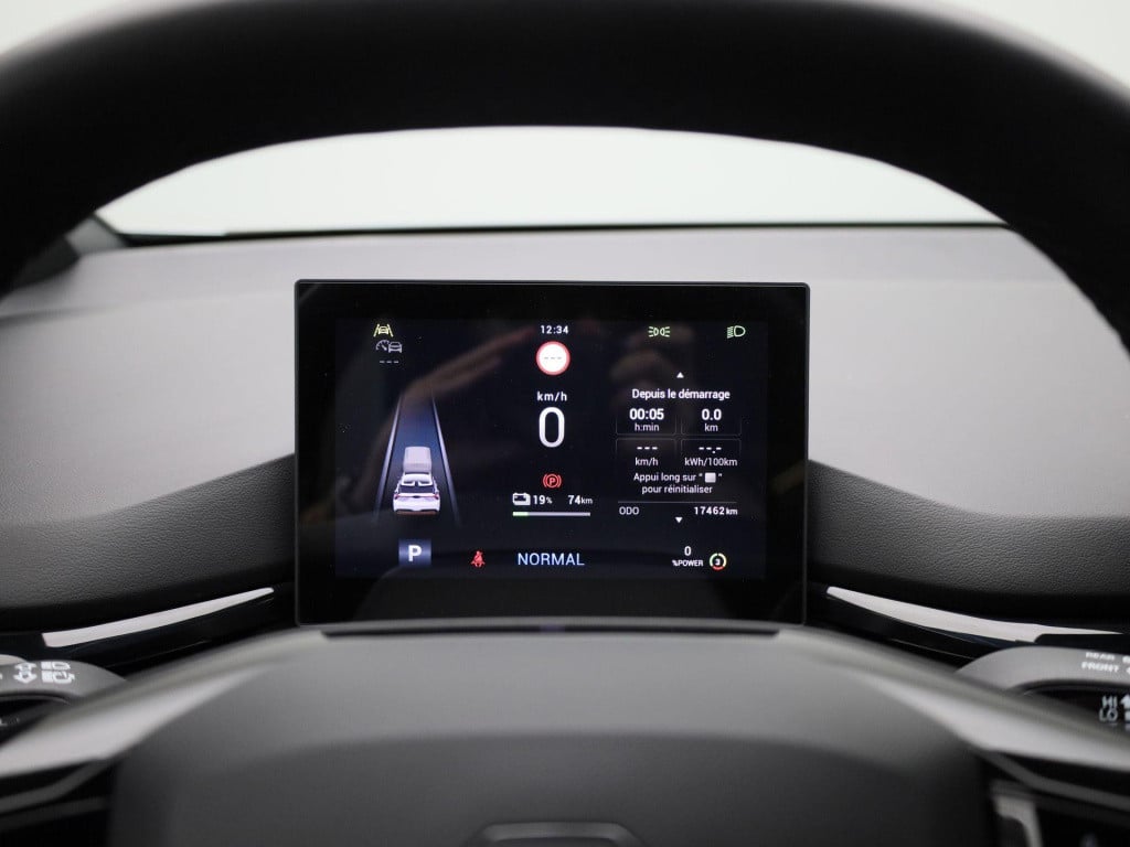 MG Mg4 64 kwh luxury | apple/carplay | camera | parkeersensoren | electrisc