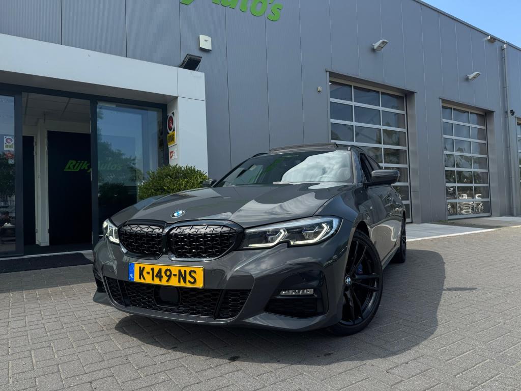 BMW 3-serie touring 330i introduction high executive * panoramadak * 360 ca